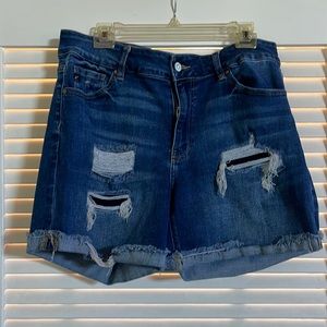 Kancan lightly worn denim shorts size 14